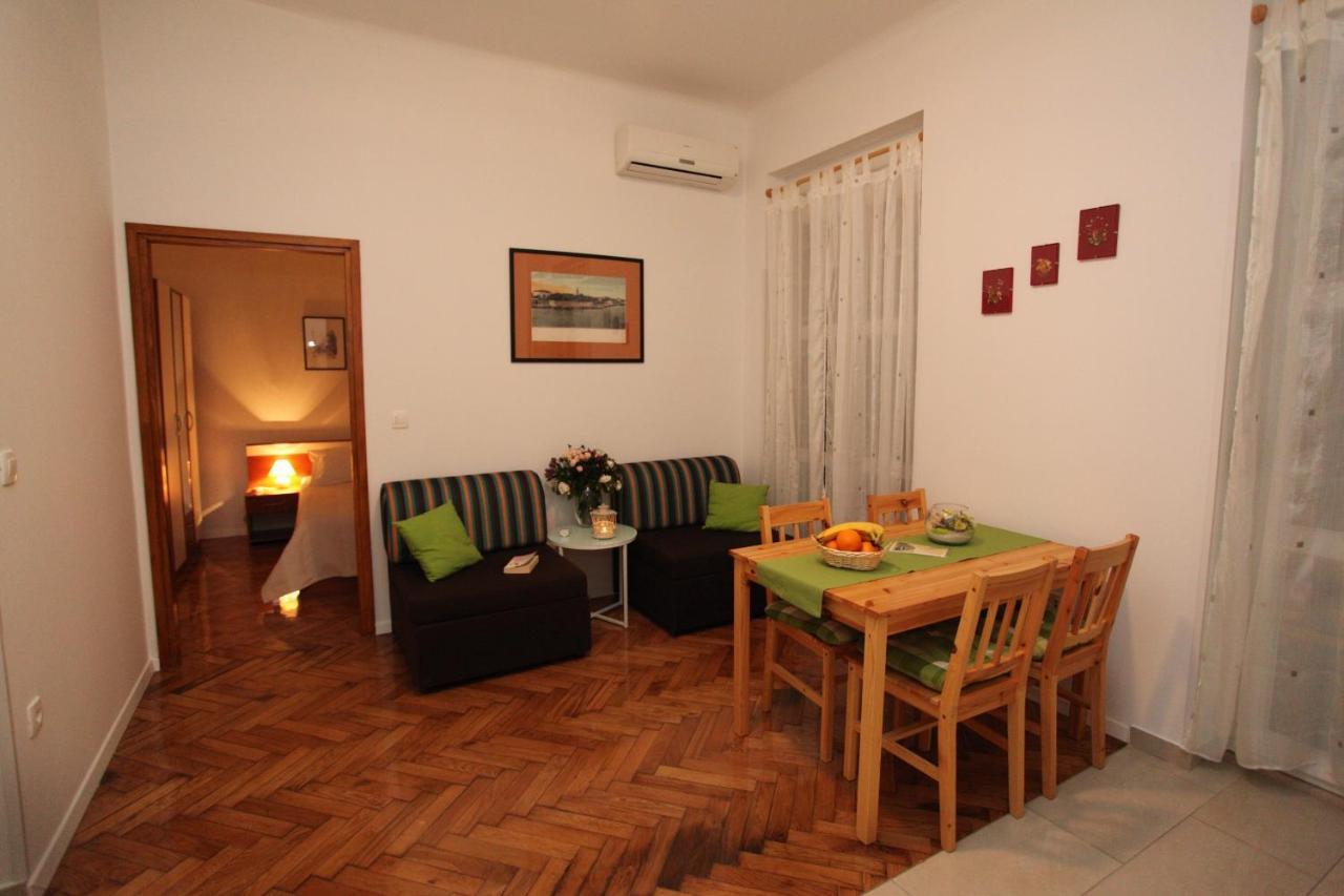 Vincent Apt. In Old Town Centre Zadar Quarto foto